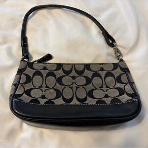 Coach Signature Black and Gray Women's Bag